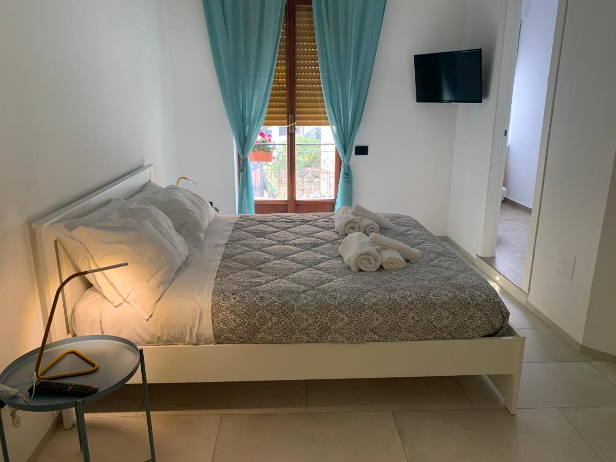 Alleria Holiday Salerno